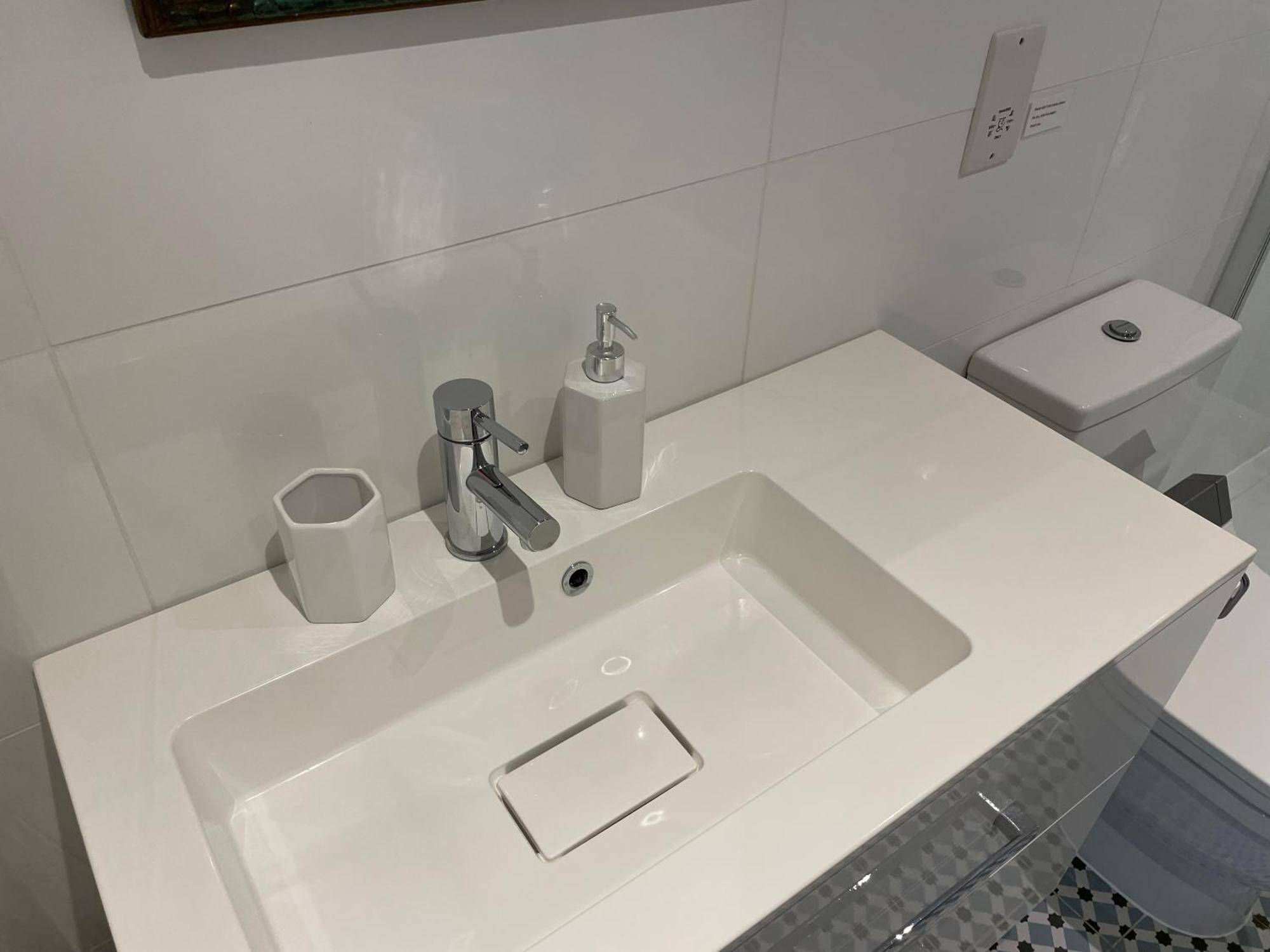 Ferienwohnung Garden Hideaway, Self-Contained, Edge Of Bath Exterior foto